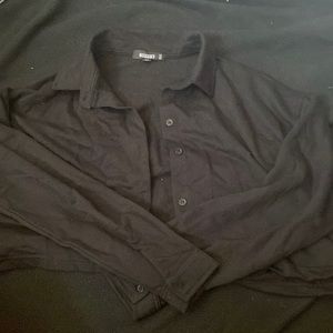 Misguided cropped long sleeve collared graphic button up